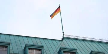 Steuererklärung 2024: Änderungen, Fristen & bis zu 500 Euro sparen - Cover Image