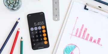 Mindestlohn steigt 2025: Was bedeutet das für Arbeitgeber und Arbeitnehmer? - Cover Image